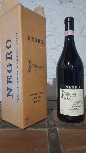 Vino prachiosso roero - vino,