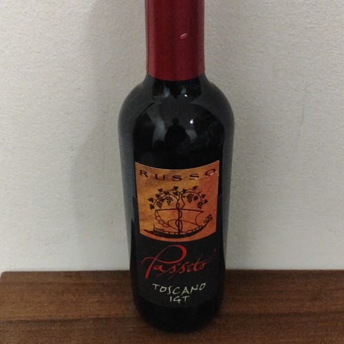Russo passito vino toscana - russo,